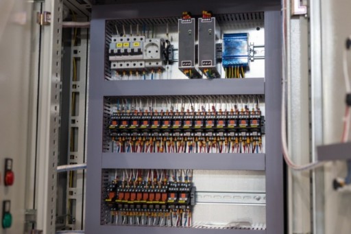 Power Distribution Center
