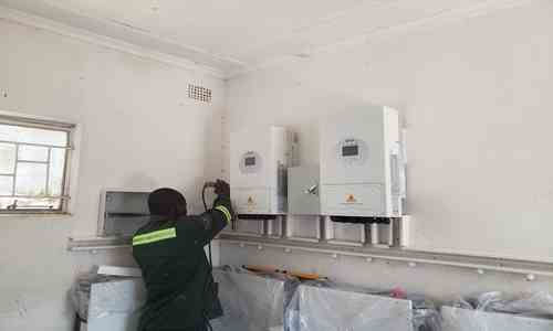 picture of solar Inverter